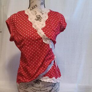 Vintage wrap-around top with red polka dots, laces, and lace; Small, extensible